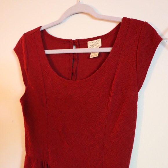 Solid Red/Textured Dress - Picture 2 of 3